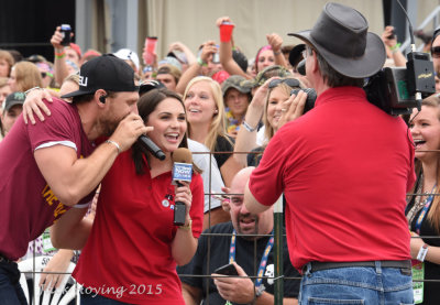 Chase Rice surprising a reporter