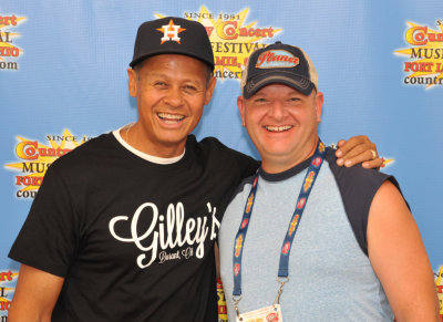 Neal McCoy with a fan (the friendliest entertainer in country music!)