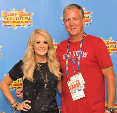 Carrie Underwood and the photographer