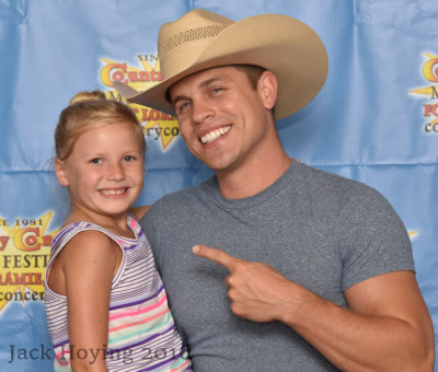 Dustin Lynch and a young fan