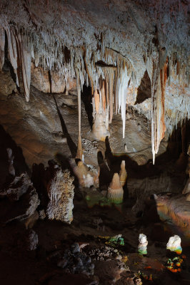 Avshalom stalactite cave