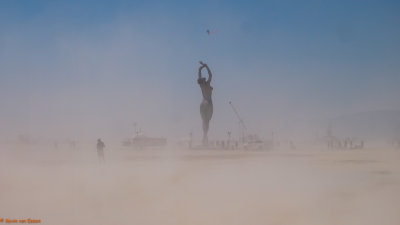 P8301012-1.jpg