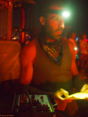 P9011135-1.jpg