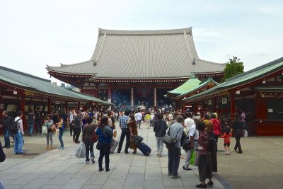 Sensho-Ji Temple (金龍山浅草寺)