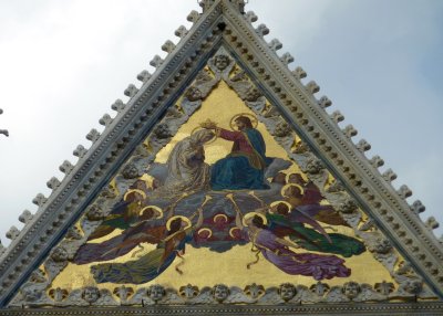 Upper faade mosaic - Coronation of the Virgin