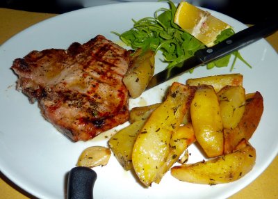 Bistecchina di maiale alla griglia - grill pork steak