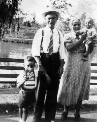 Giuseppe George Guglilemetti-Williams Domenica c 1945.jpg
