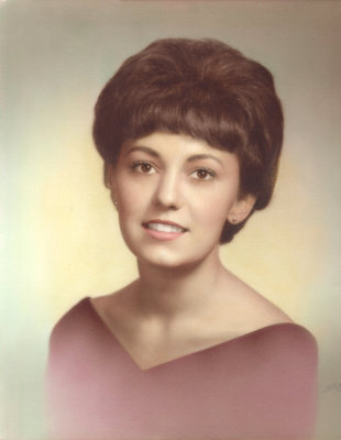 Maria - College Sr Photo 1966.jpg