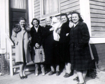 Maria Guglielmetti  Children circa 1945.jpg