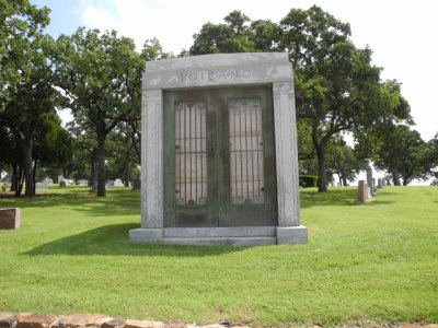 small family tomb