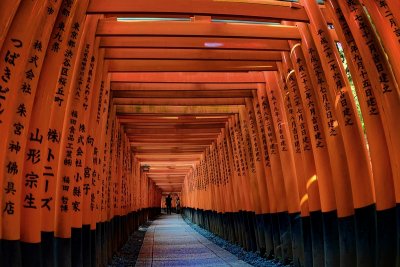Fushimi-Inari- Memoirs of a Geisha one of film locations