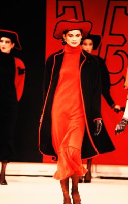 1983 Modestad Amsterdam Fashion 107 Vos.jpg