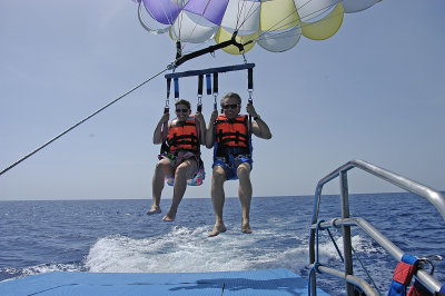 Michael & Nancy takes off for parasailing