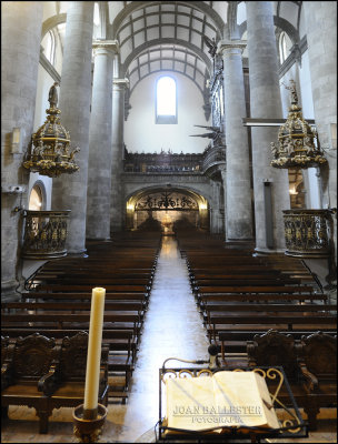 Parroquia de San Sebastin de Soreasu, Nave central desde el altar.