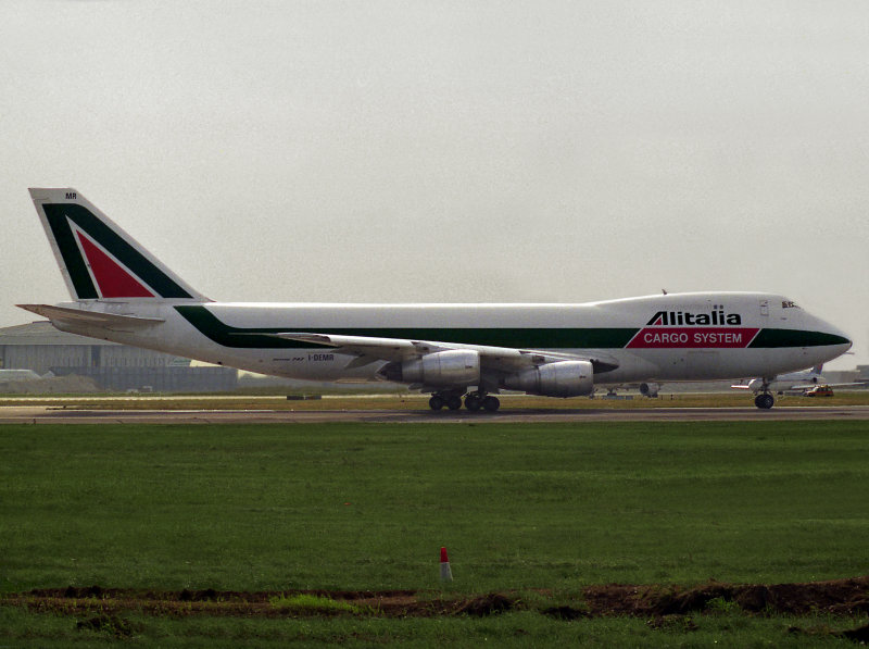 B747-200F  I-DEMR 