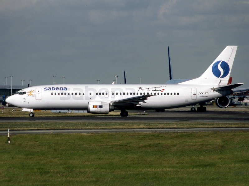 B737-400 OO-SYF 