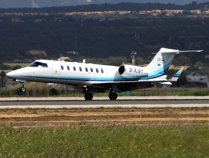 LJ 65  G-XJET 