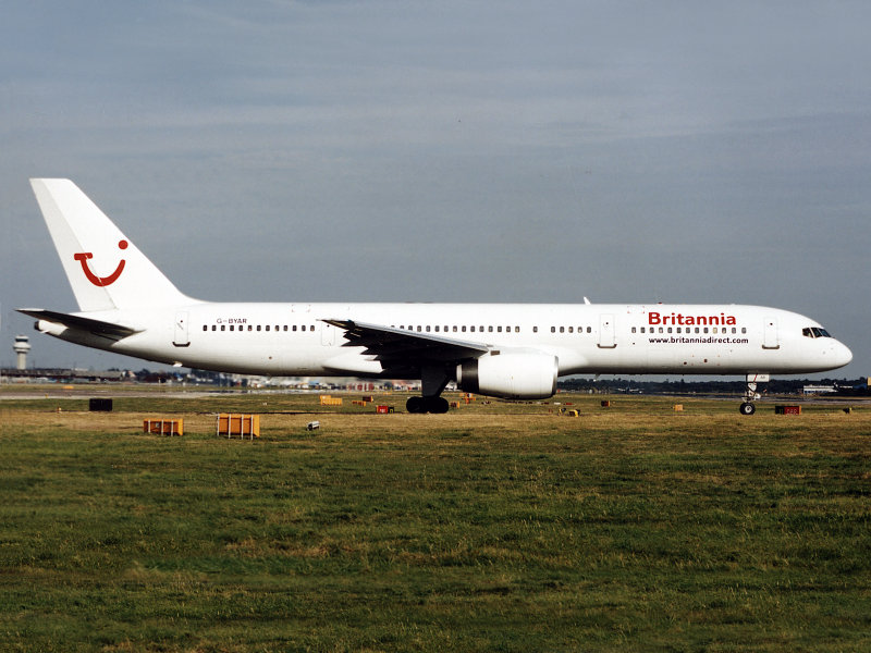 B757-200  G-BYAR 