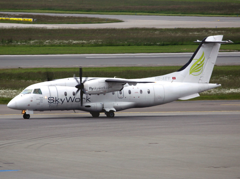Do-328  HB-IEY  