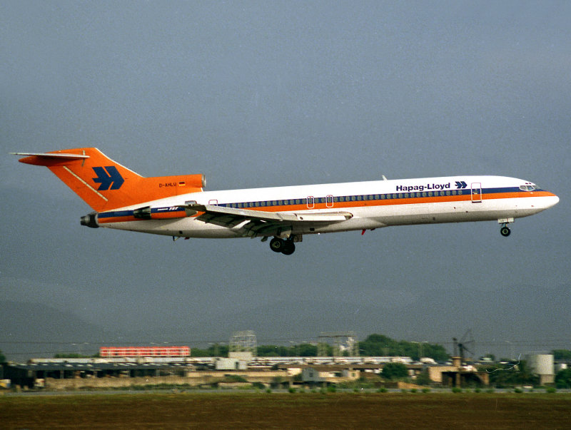 B727-200  D-AHLU   