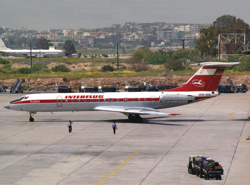 Tu-134A DDR-SDE 