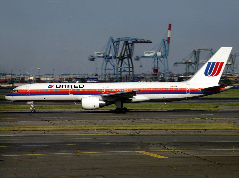 B757-200  N515UA 