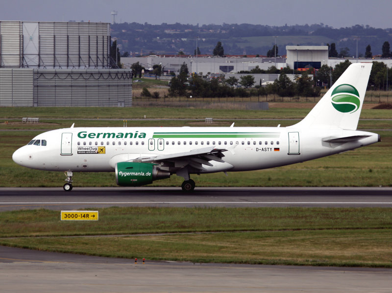 A319  D-ASTY TLS 26-6-13  CPD.jpg