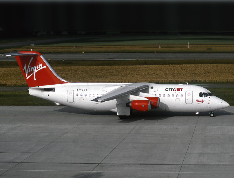 RJ-100   EI-CTY 
