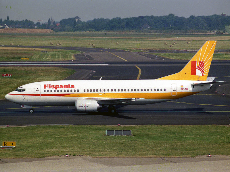 B737-300  EC-EHJ 