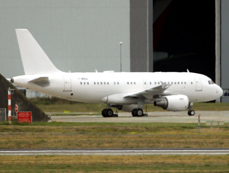 unknown A319 here...Also a PAL A330-300 in the hangar..
