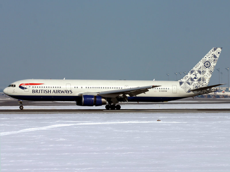B767-300  G-BZHB 