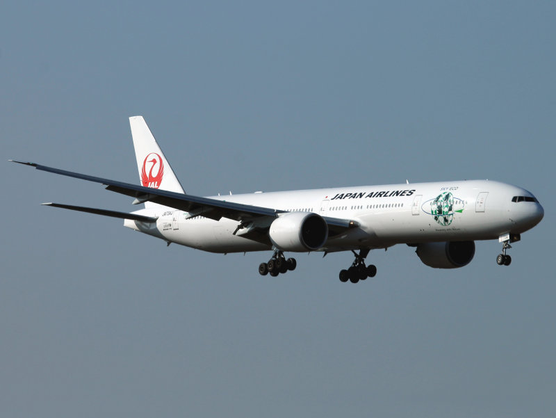 B773  JA-734J 