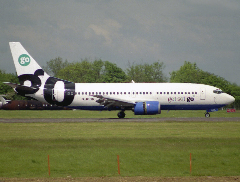 B737-300  G-IGOK  