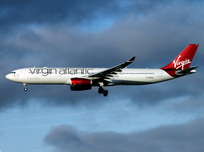 At LHR for 27R