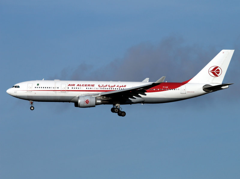at LHR for 27R