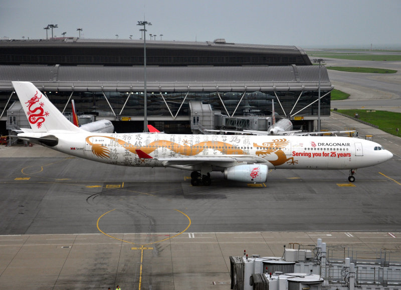 A333  B-HYF