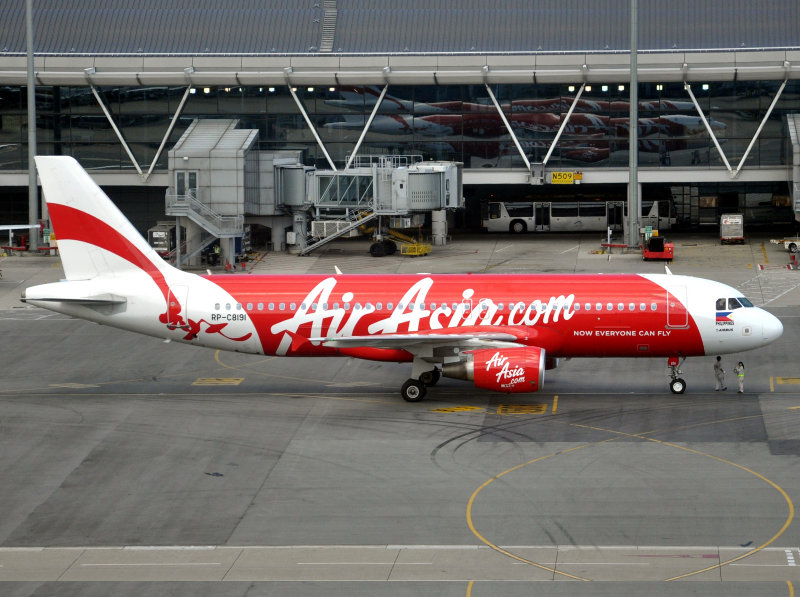 At HKG