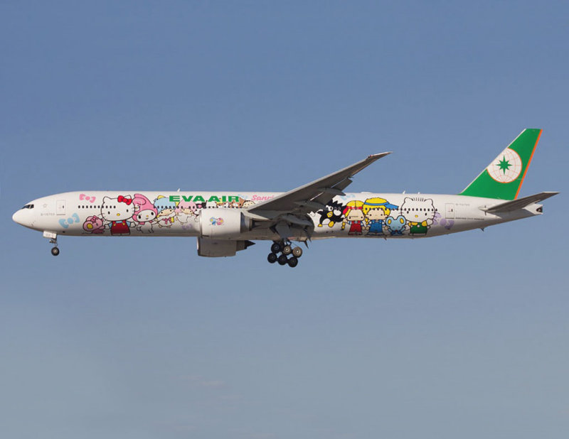 Hello Kitty livery at LAX