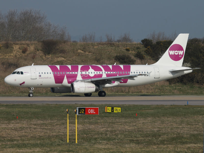 Holding for her 08R dep at Gatters..