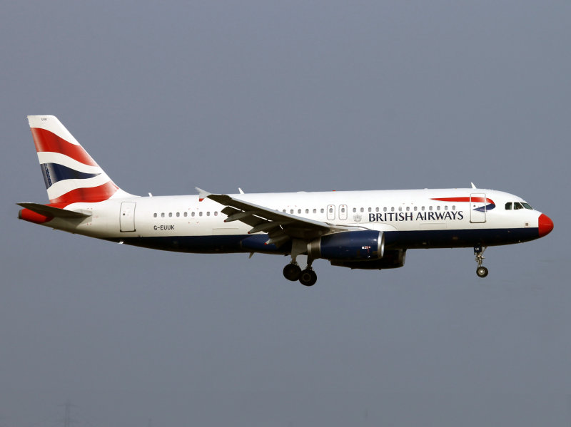 'Red nose' at LHR for 09L