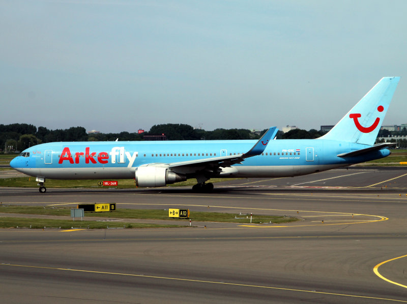 B763 PH-OYE