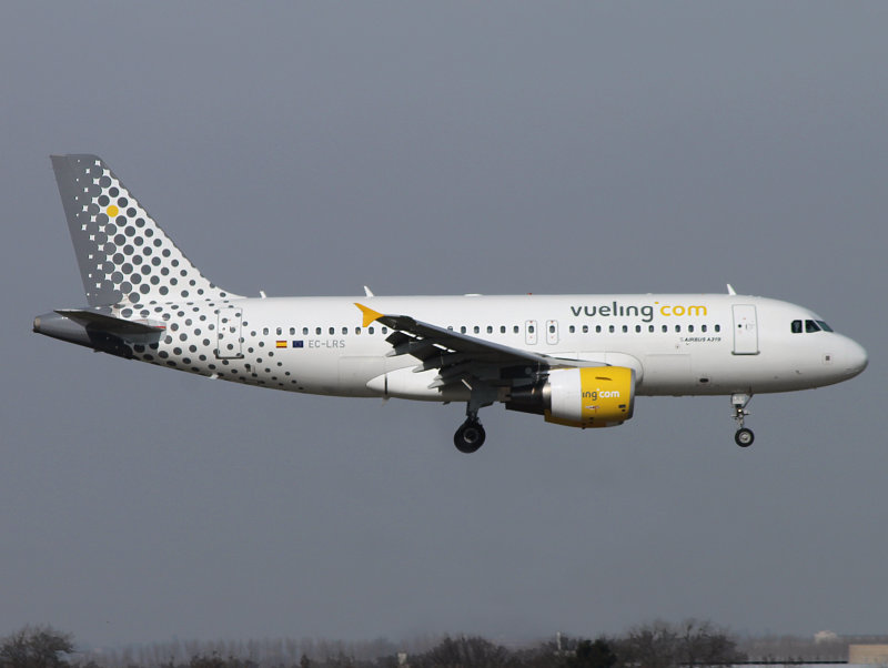 A319  EC-LRS 