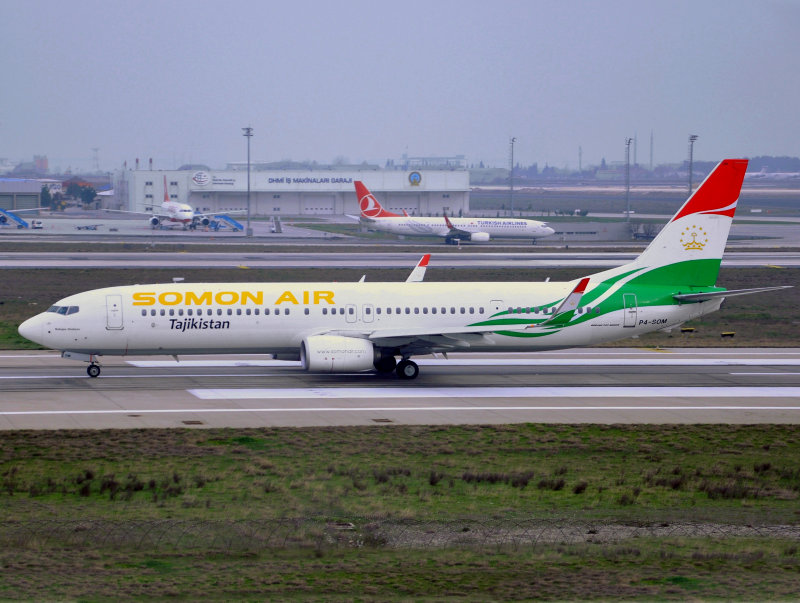 B737-900  P4-SOM