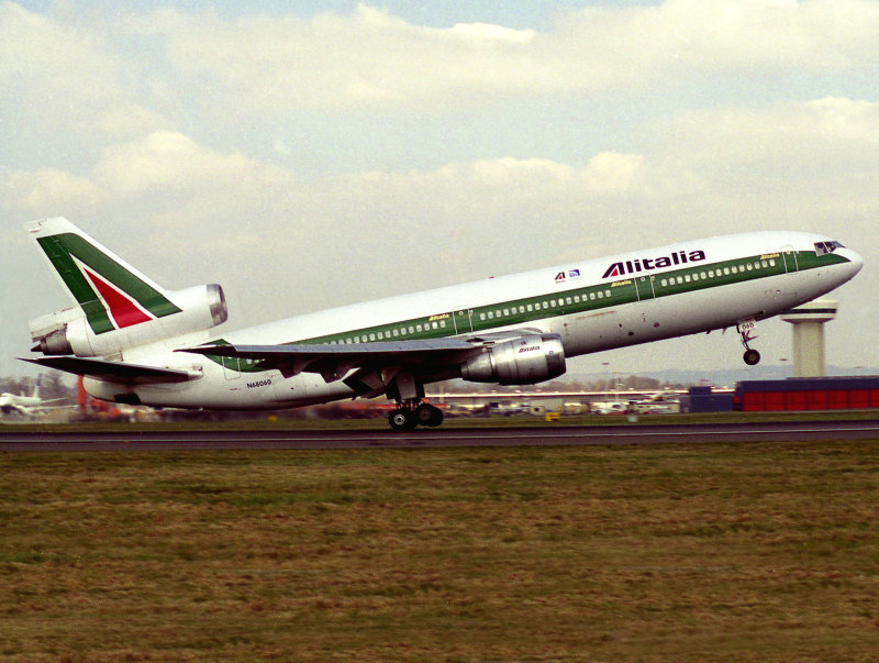 DC10-30  N68060  
