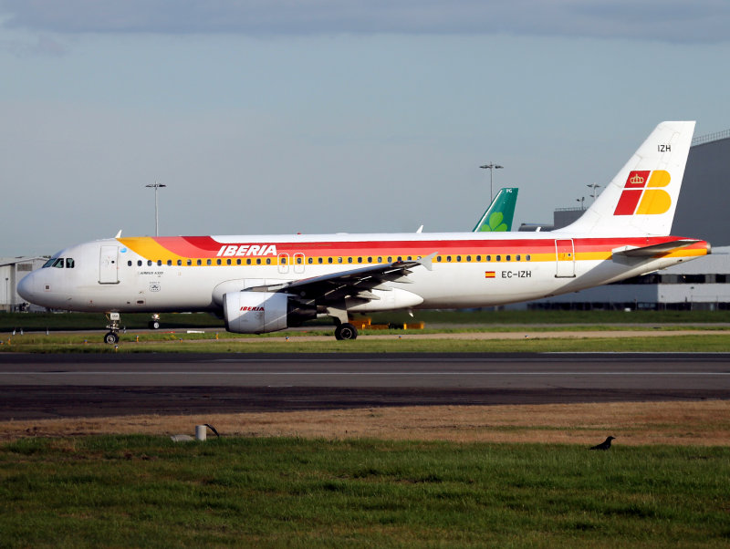 A320  EC-IZH  
