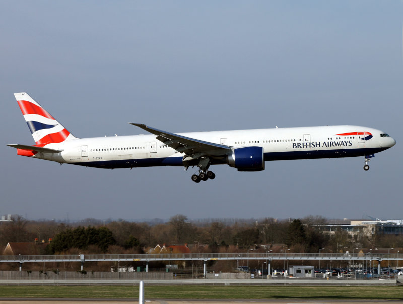 for 09L at LHR