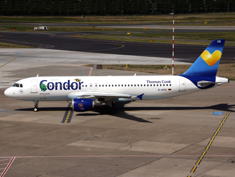 New fin logo, but previous livery at DUS