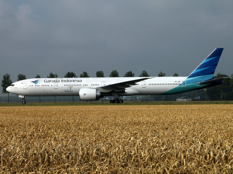 B777-300 PK-GID