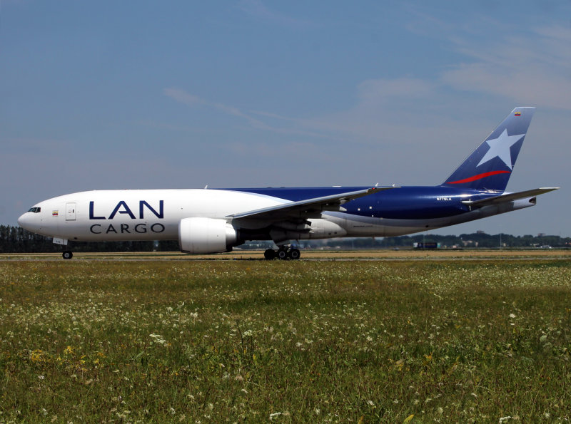 B777-200F N776LA