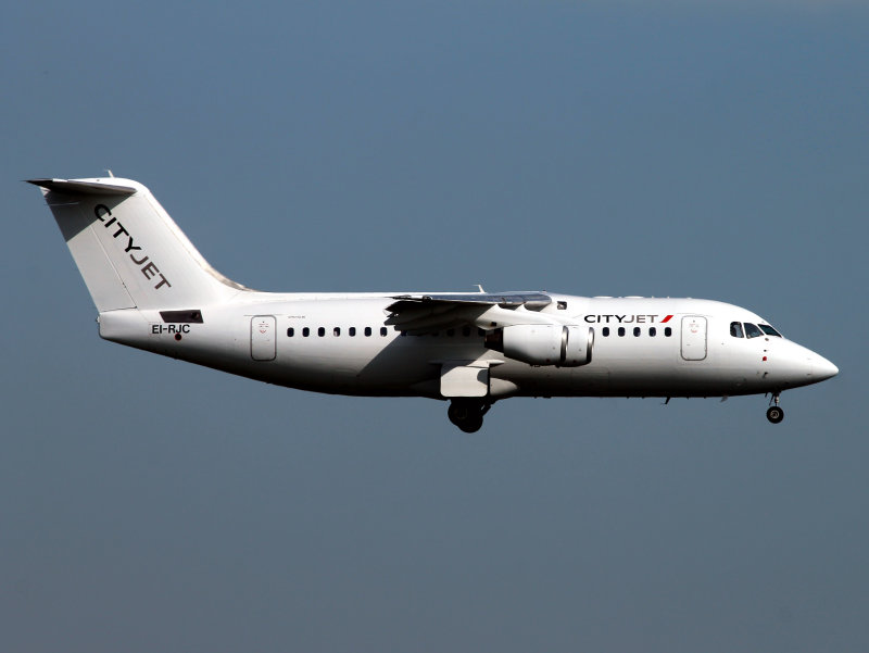 RJ85 EI-RJC